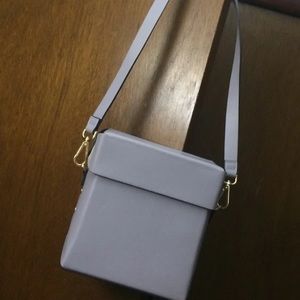 Crossbody or shoulder bag